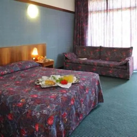 Park Oasi Hotel 4*