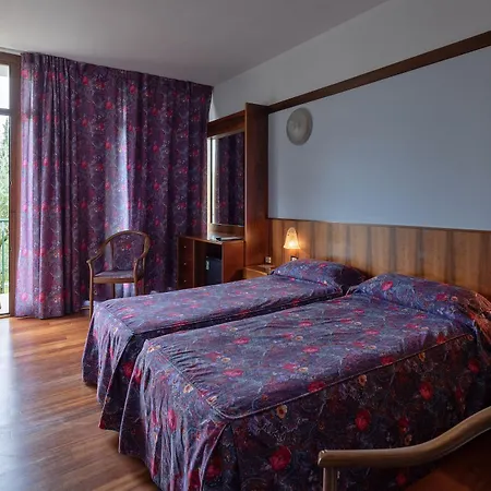 Park Oasi 4*